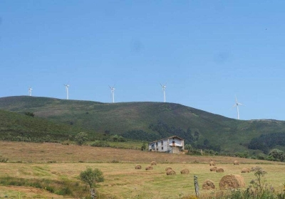 El parque eólico Corus, en la zona oriental, anima a los vecinos a participar como inversores